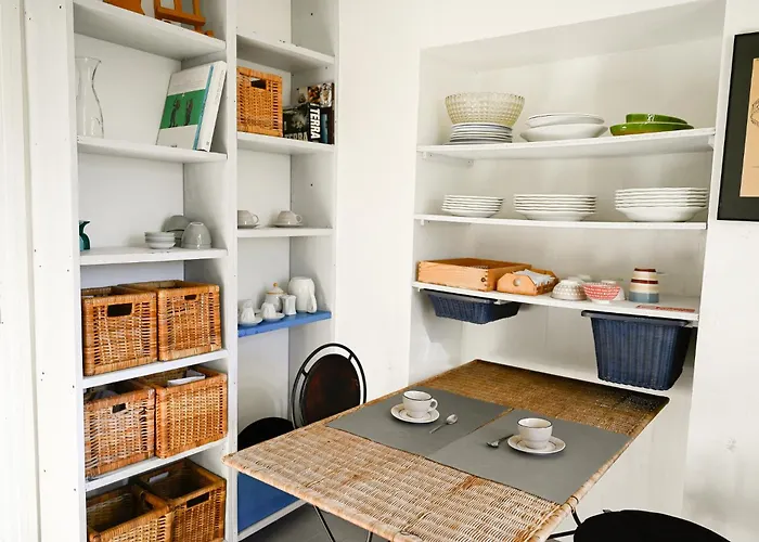 View Cozy With Small Garden Apartman